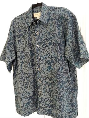 Johari West Shirt, Size Large, 100% Cotton, Blue Gray, Hawaiian Pattern